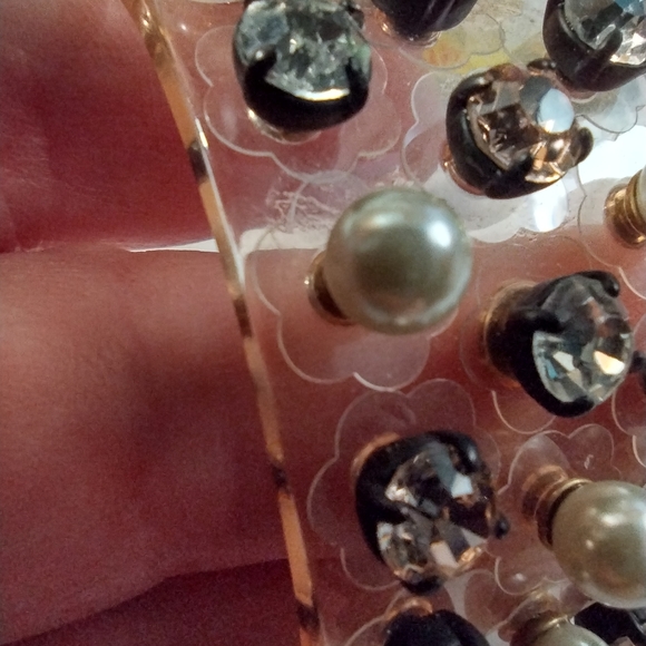 J. Crew pearl Rhinestone Lucite Cuff Bracelet 🩷 - Picture 5 of 7